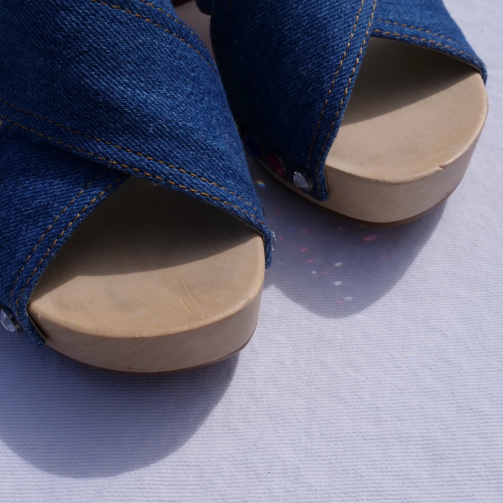 Modern does 70s Marc Jacobs Linda bejeweled criss cross denim platform clog - Picture 7 of 11